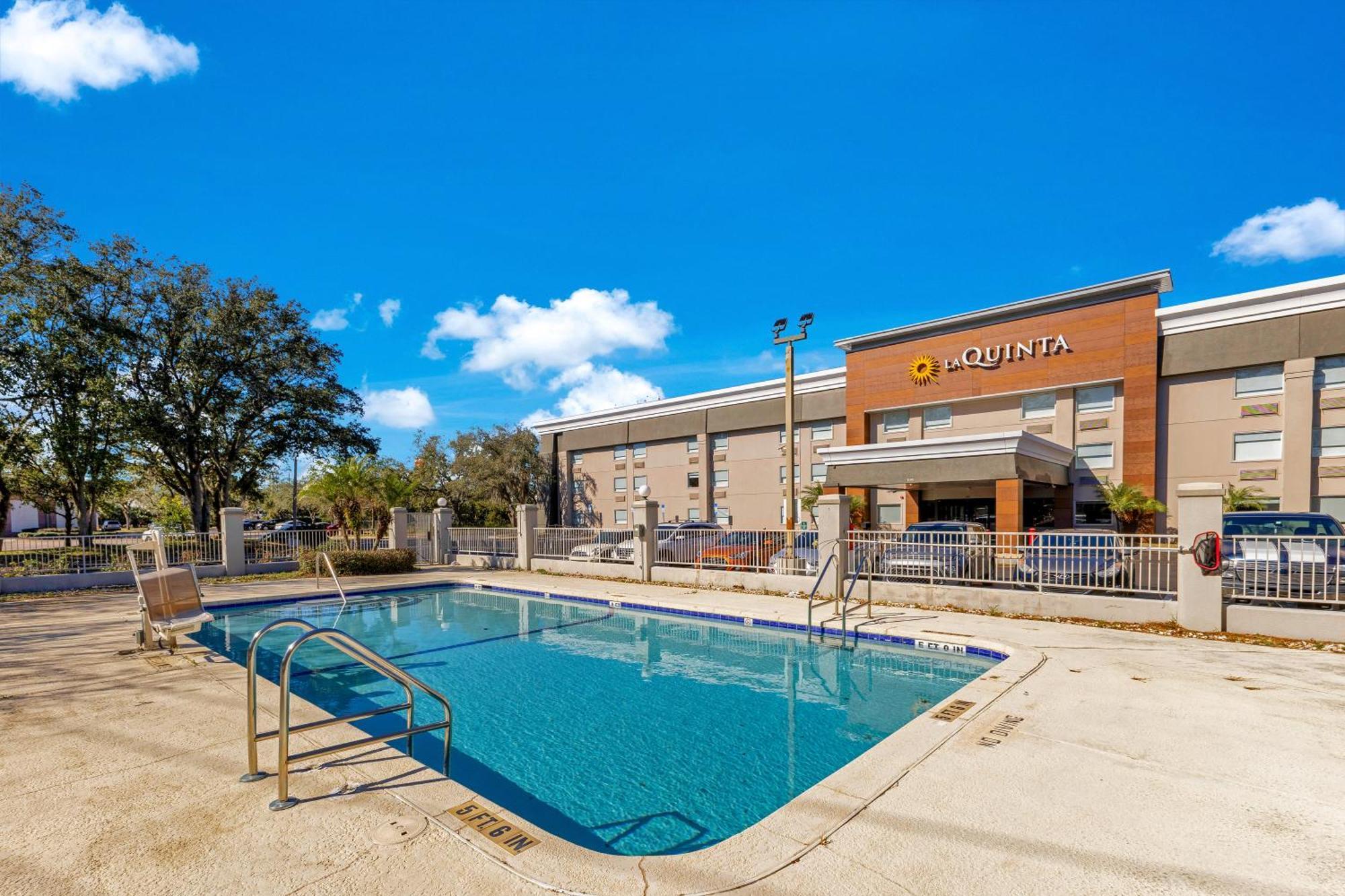 La Quinta Inn & Suites By Wyndham Jacksonville Mandarin Eksteriør bilde